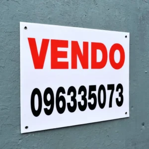 cartel de venta de propiedades